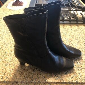 Easy Spirit Black Genuine Leather Boots for Women